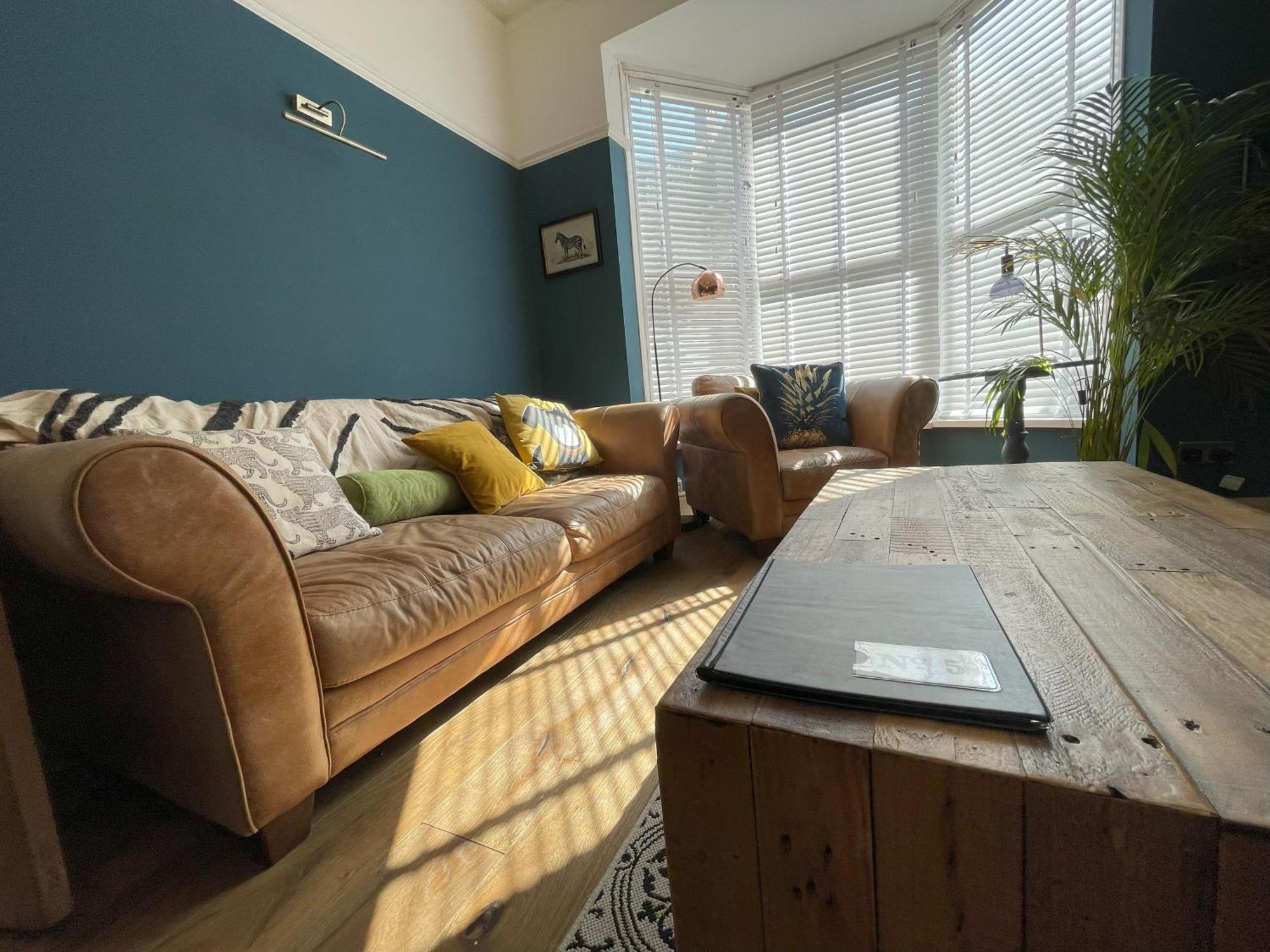 Stylish 5-Bedroom House Near Tunnels Beach Ilfracombe Extérieur photo